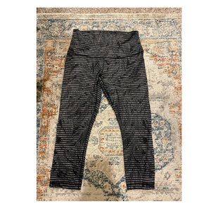 Lululemon cropped leggings